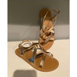 Gymboree Sandals Size 4 in Gold